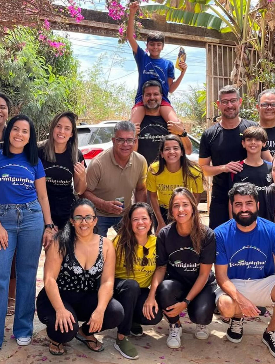 Equipe de voluntários Formiguinhas